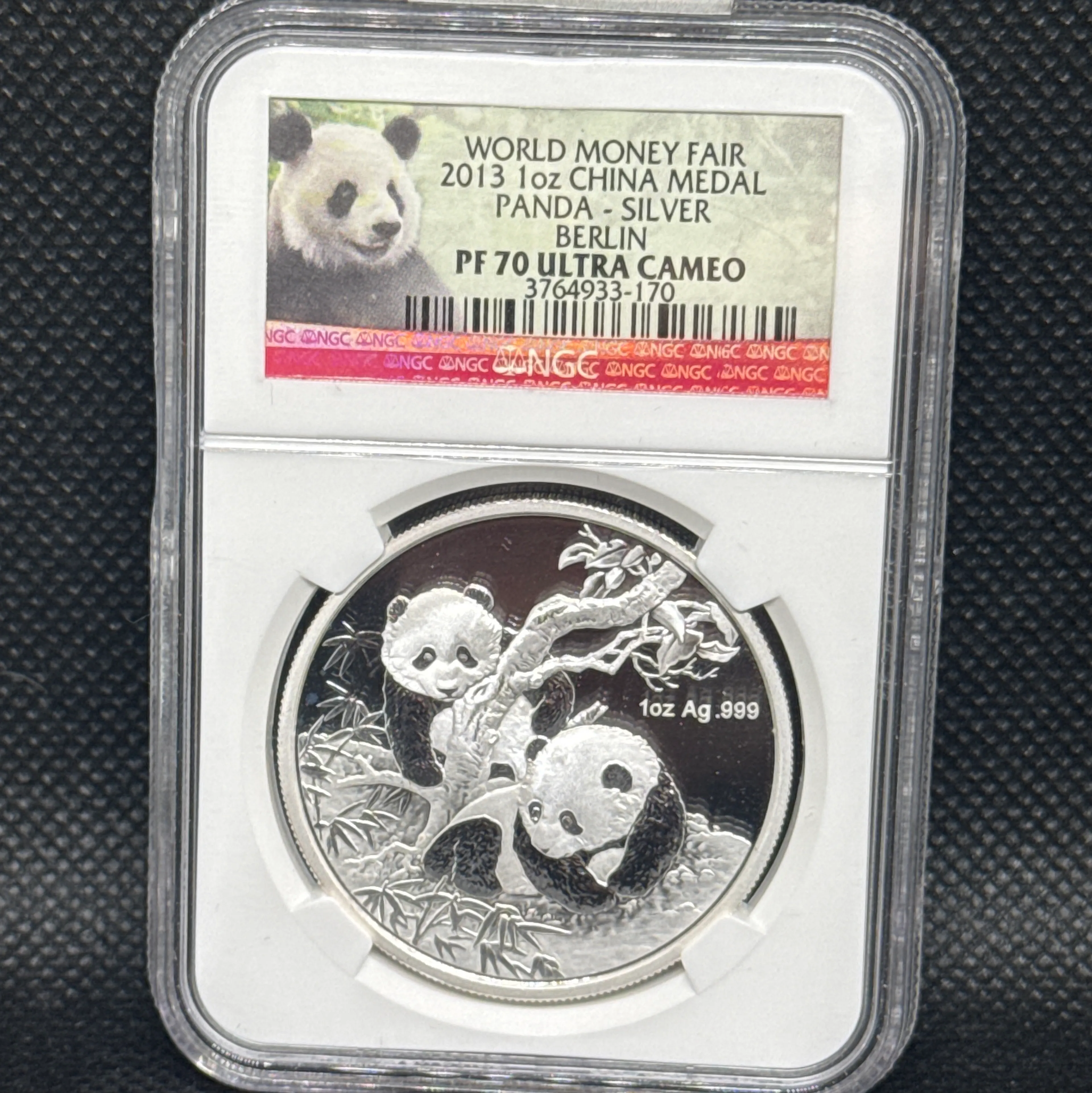 2013 China Panda Medal 1oz Silver Ultra Cameo - Image 1